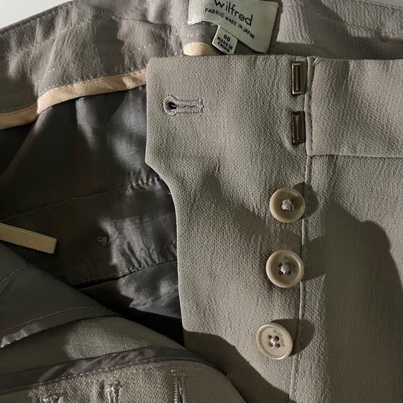 Aritzia Wilfred Allant Pants Cropped Leg Tie Waist Crepe Trousers, Taupe - Picture 5 of 9